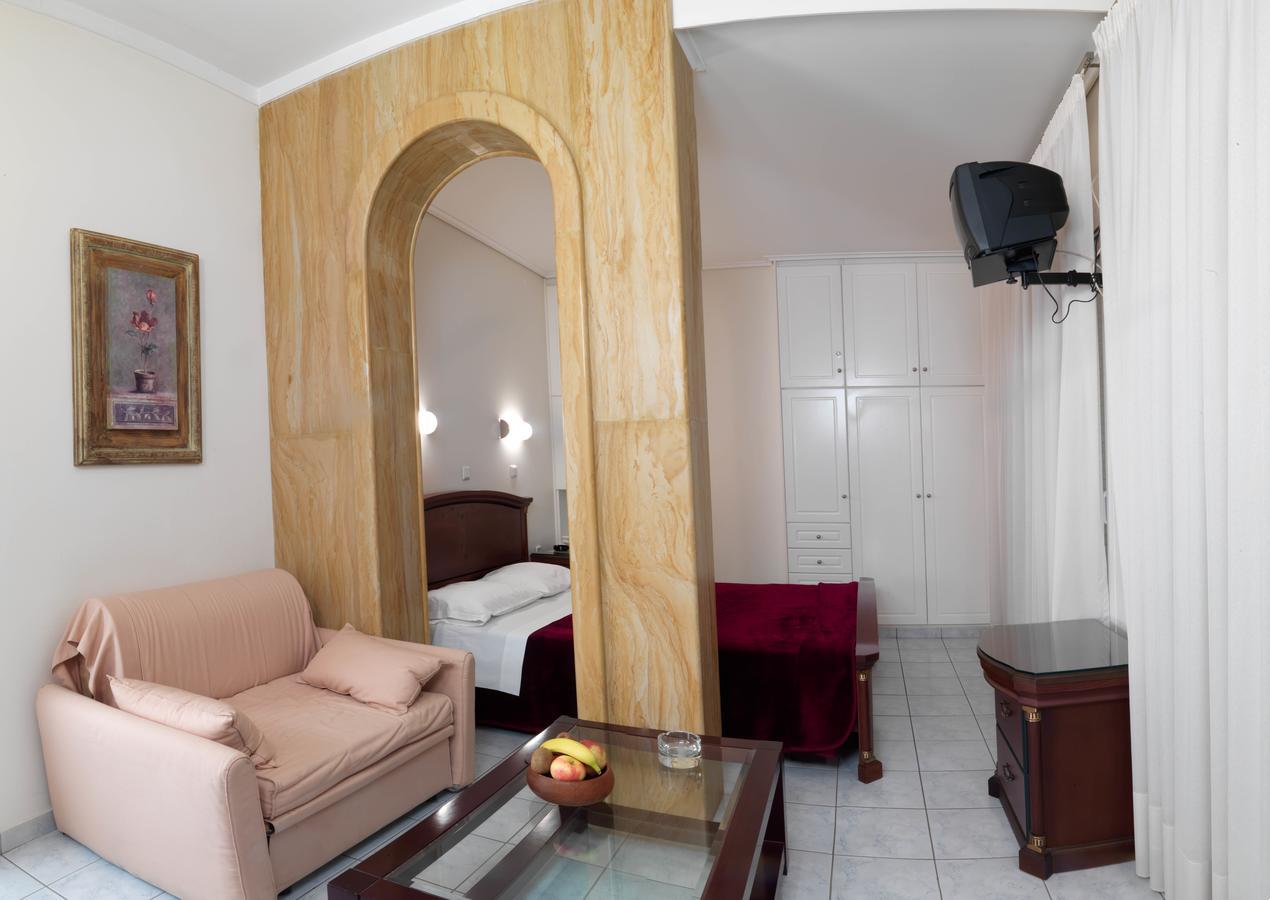 Alex Hotel Tripoli Buitenkant foto