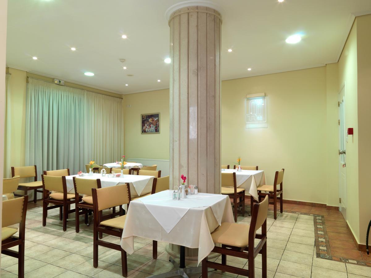 Alex Hotel Tripoli Buitenkant foto