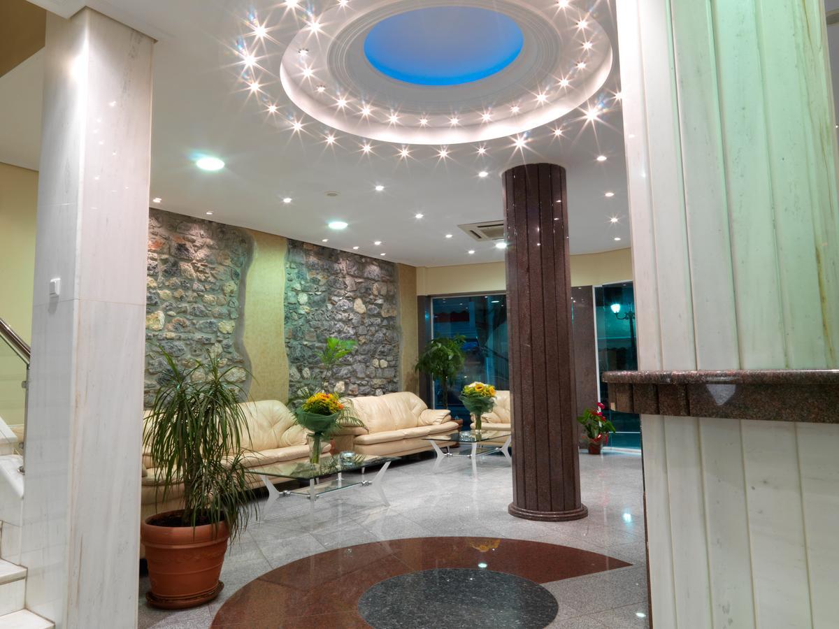 Alex Hotel Tripoli Buitenkant foto